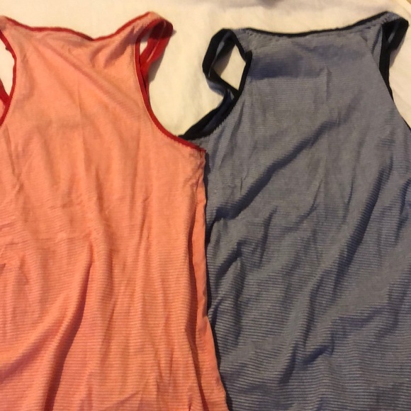 Tops - Picture 2 of 2